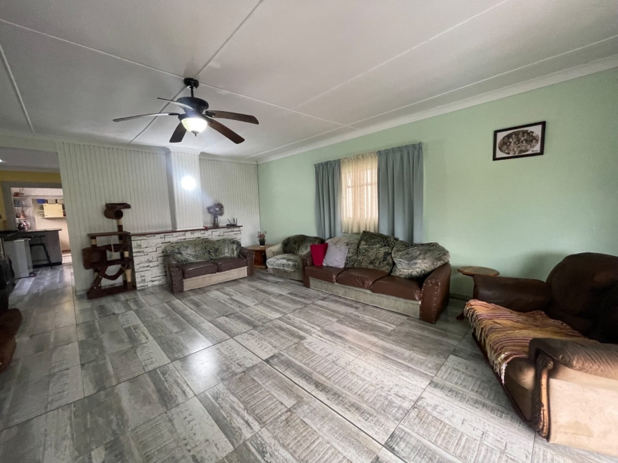 4 Bedroom Property for Sale in Amalinda North Eastern Cape